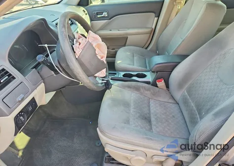 2012 Ford Fusion S z USA, uszkodzony, nr VIN 3FAHP0GA2CR225916